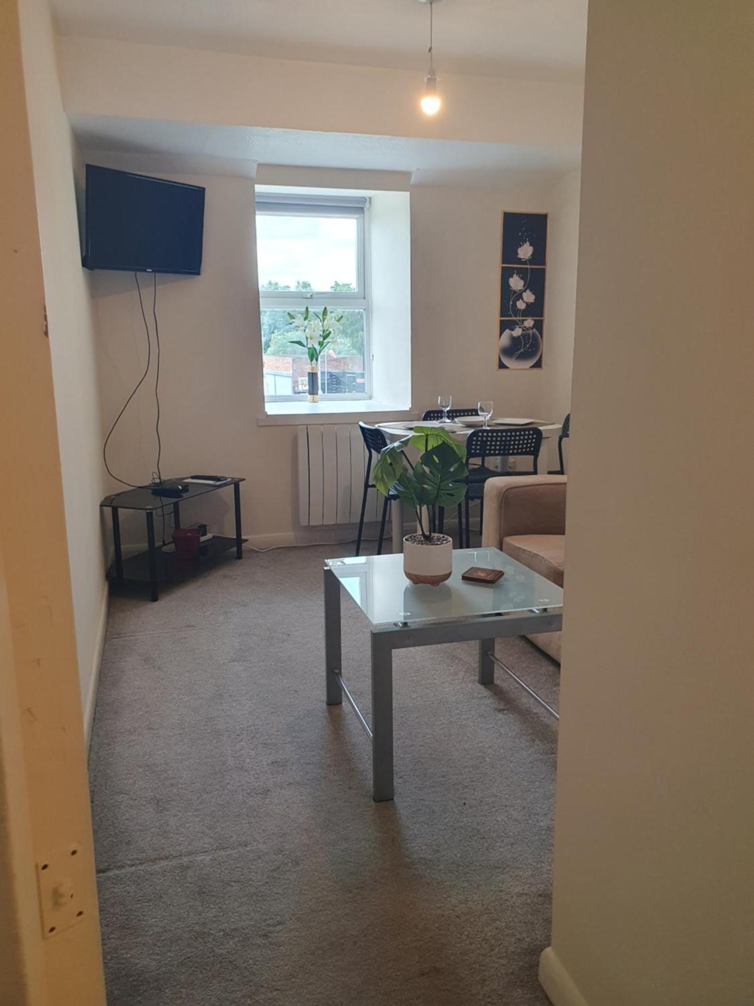 Lovely 1Bedrood Apartment Guildford Exteriör bild