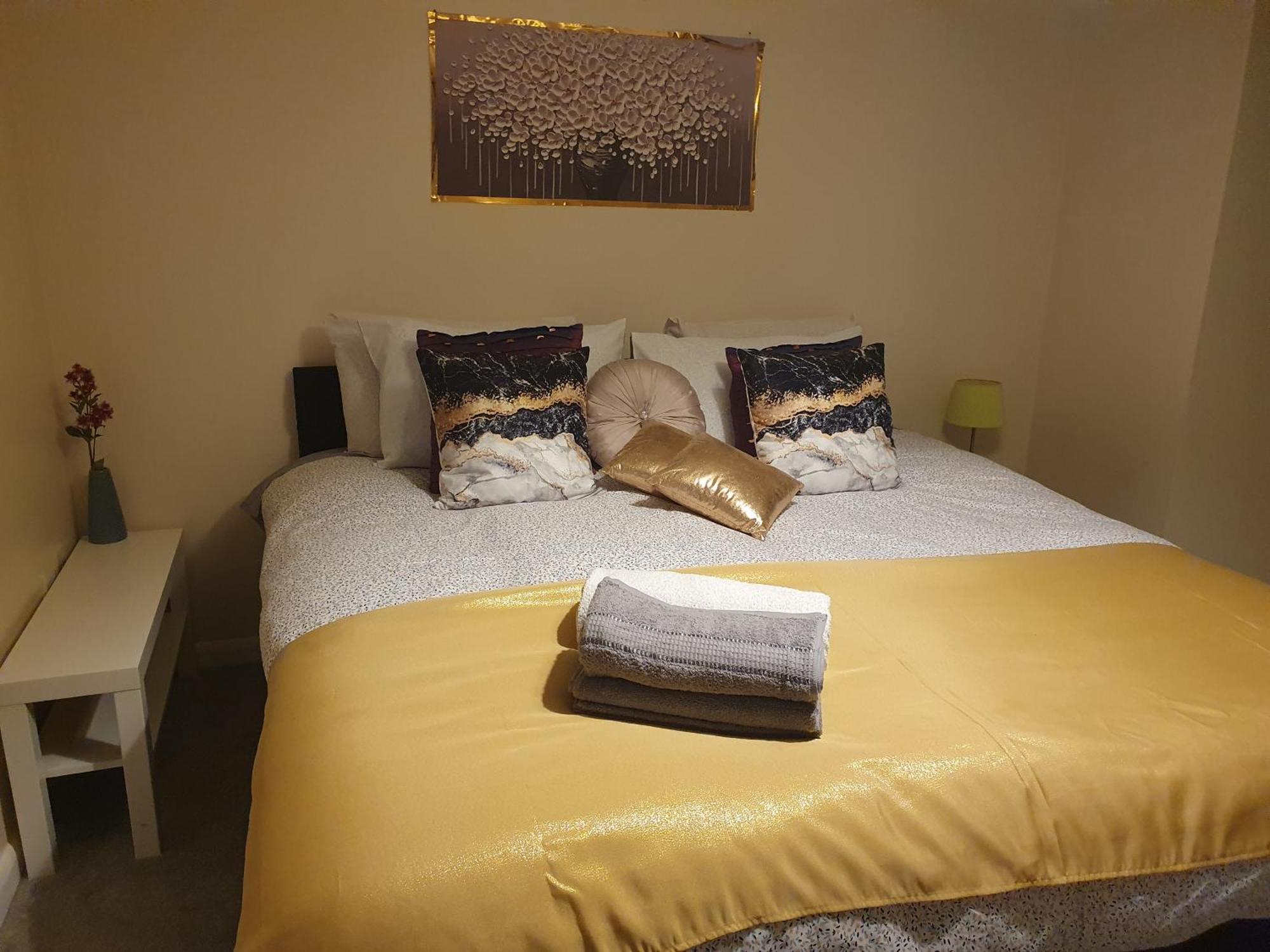 Lovely 1Bedrood Apartment Guildford Exteriör bild