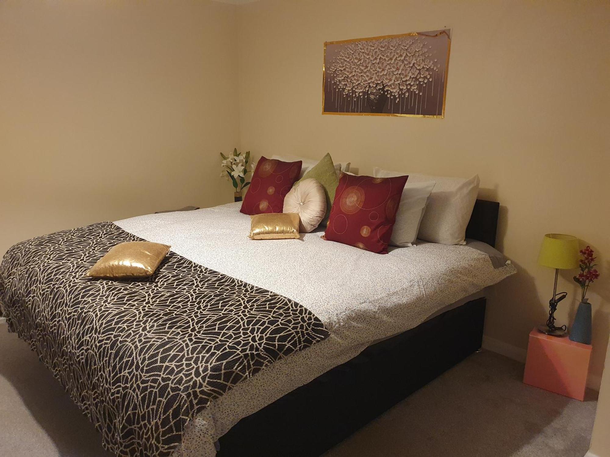 Lovely 1Bedrood Apartment Guildford Exteriör bild