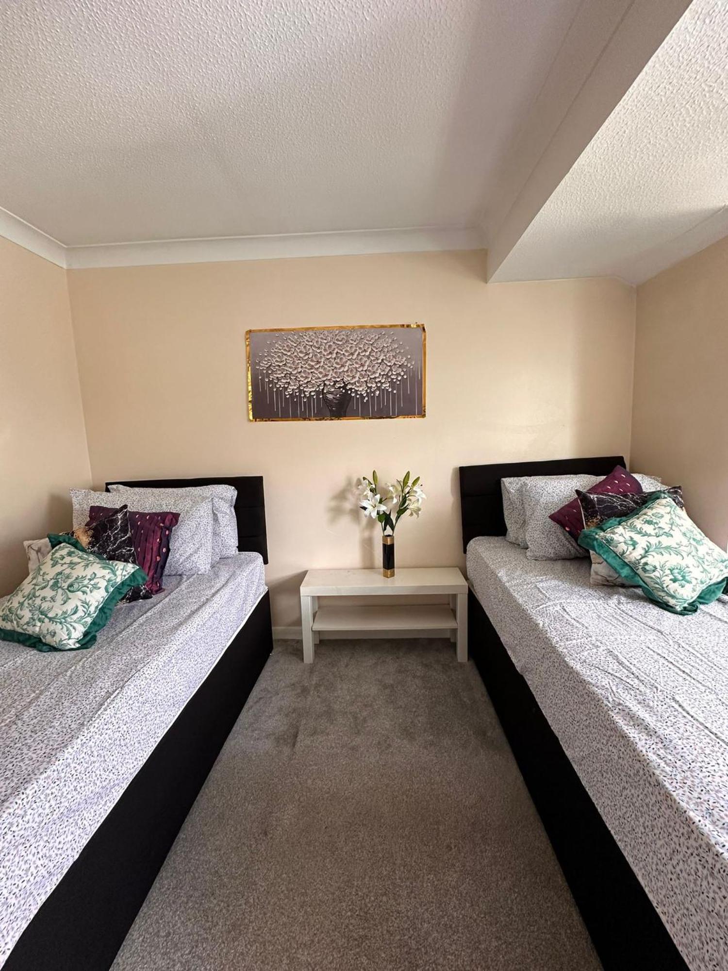 Lovely 1Bedrood Apartment Guildford Exteriör bild