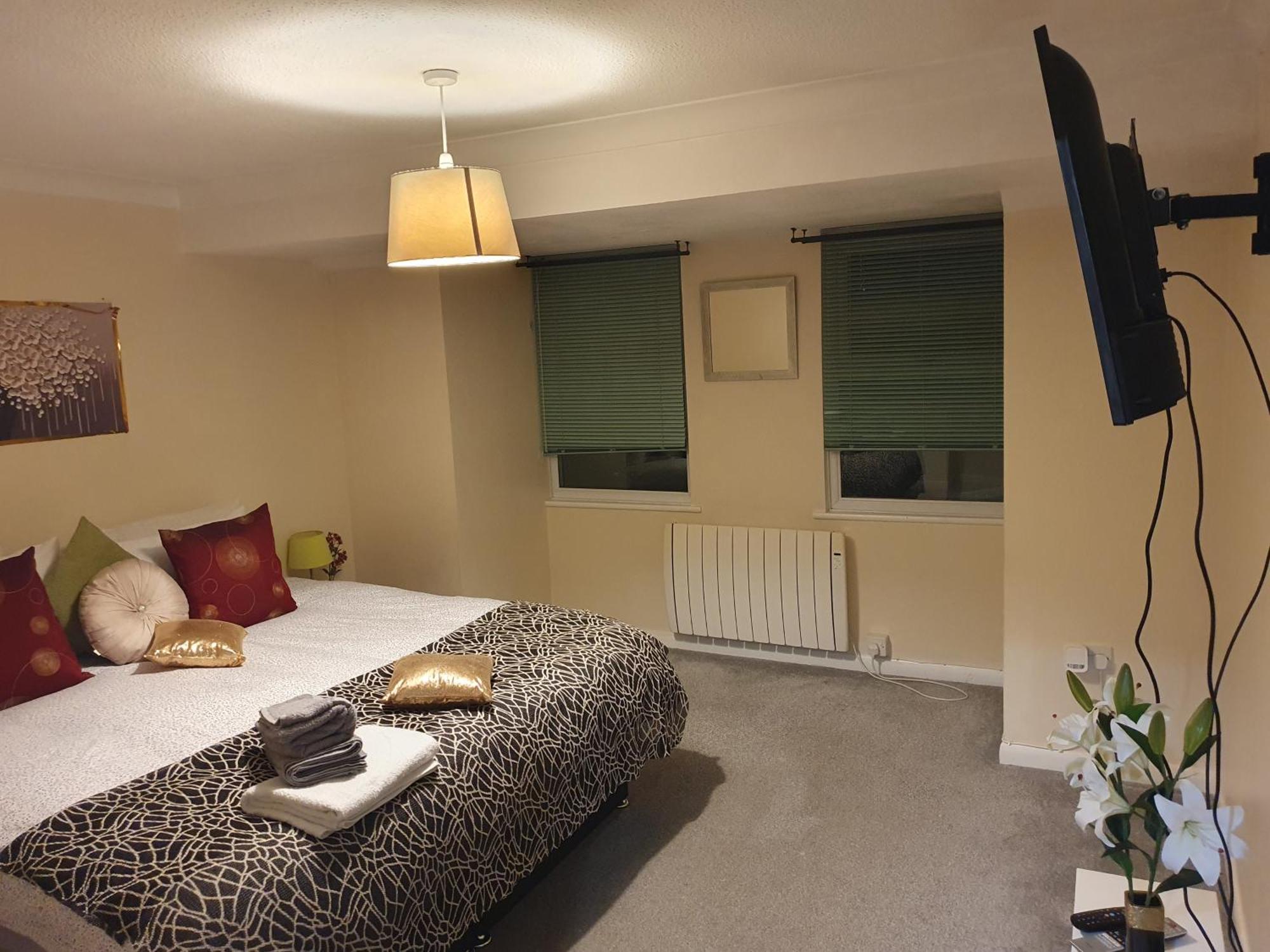 Lovely 1Bedrood Apartment Guildford Exteriör bild