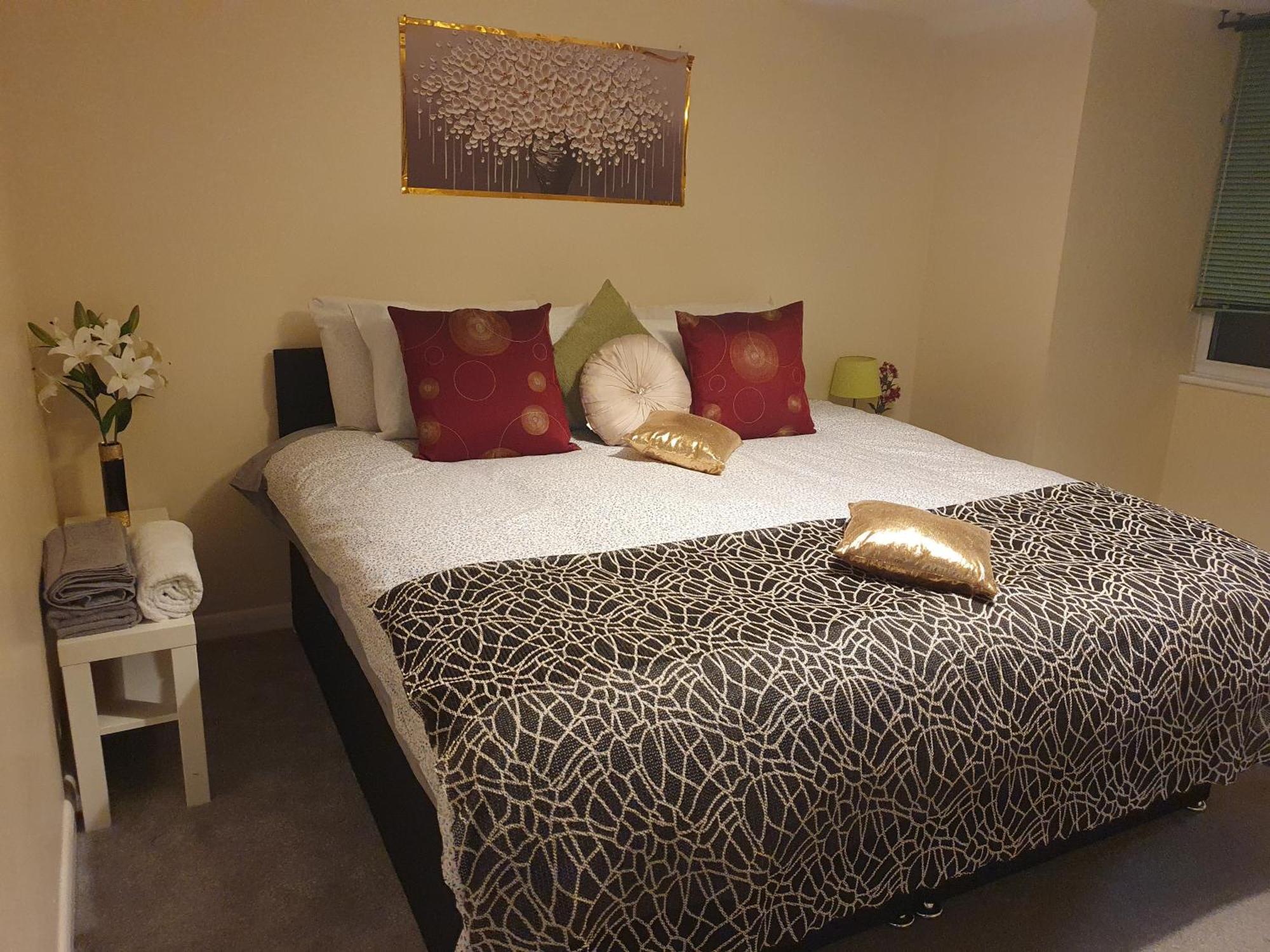 Lovely 1Bedrood Apartment Guildford Exteriör bild