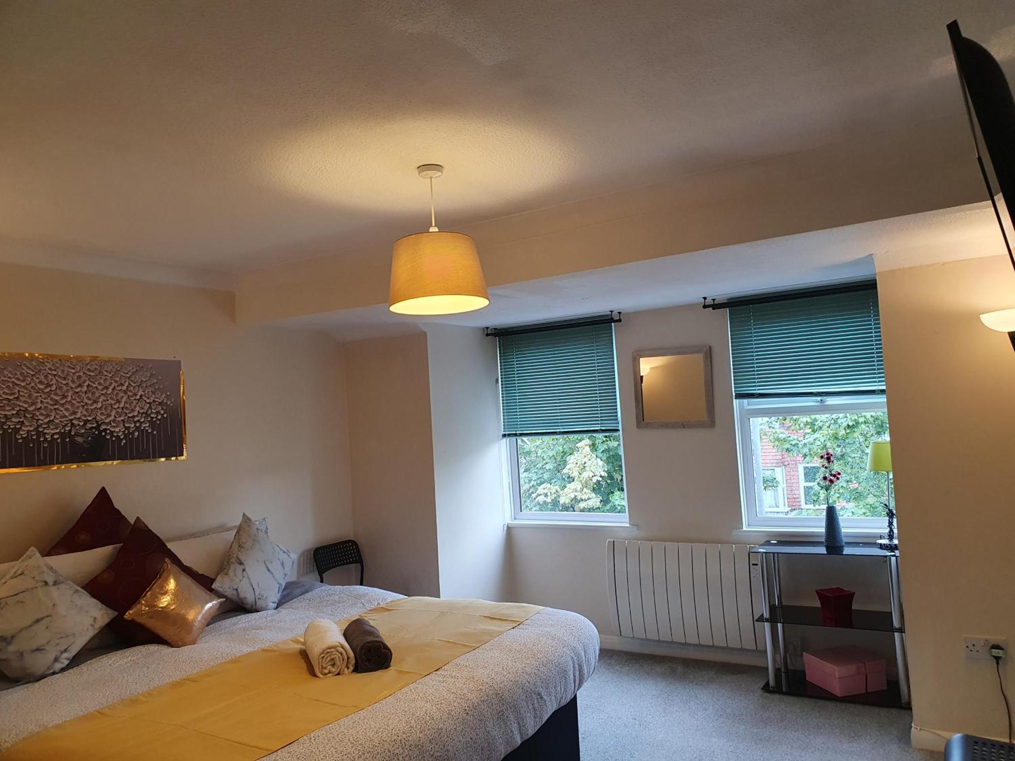 Lovely 1Bedrood Apartment Guildford Exteriör bild